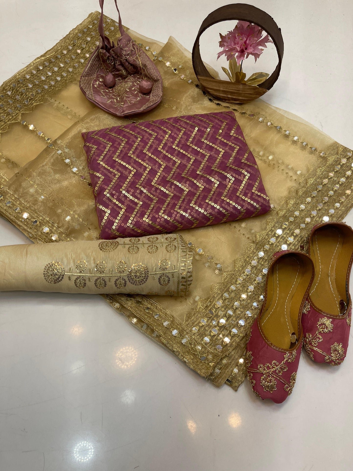 Luxury Fancy Embroidered Organza 5-Piece Suit with Matching Khussa & Handbag