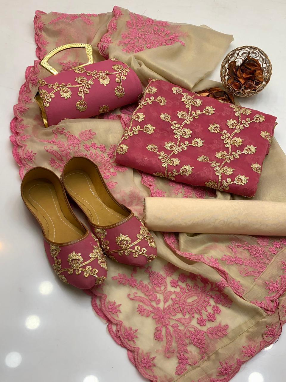 Luxury Crinkle Chiffon Fancy 5-Piece Suit with Matching Khussa & Clutch
