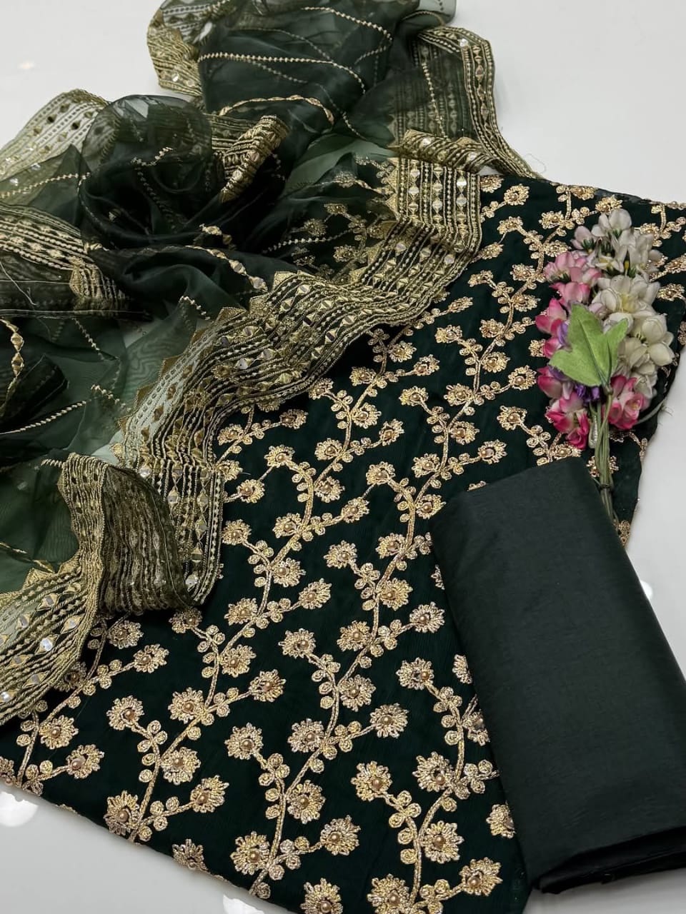 ✨ New Collection Chiffon Embroidered 3-Piece Suit with Tissue Embroidered Dupatta