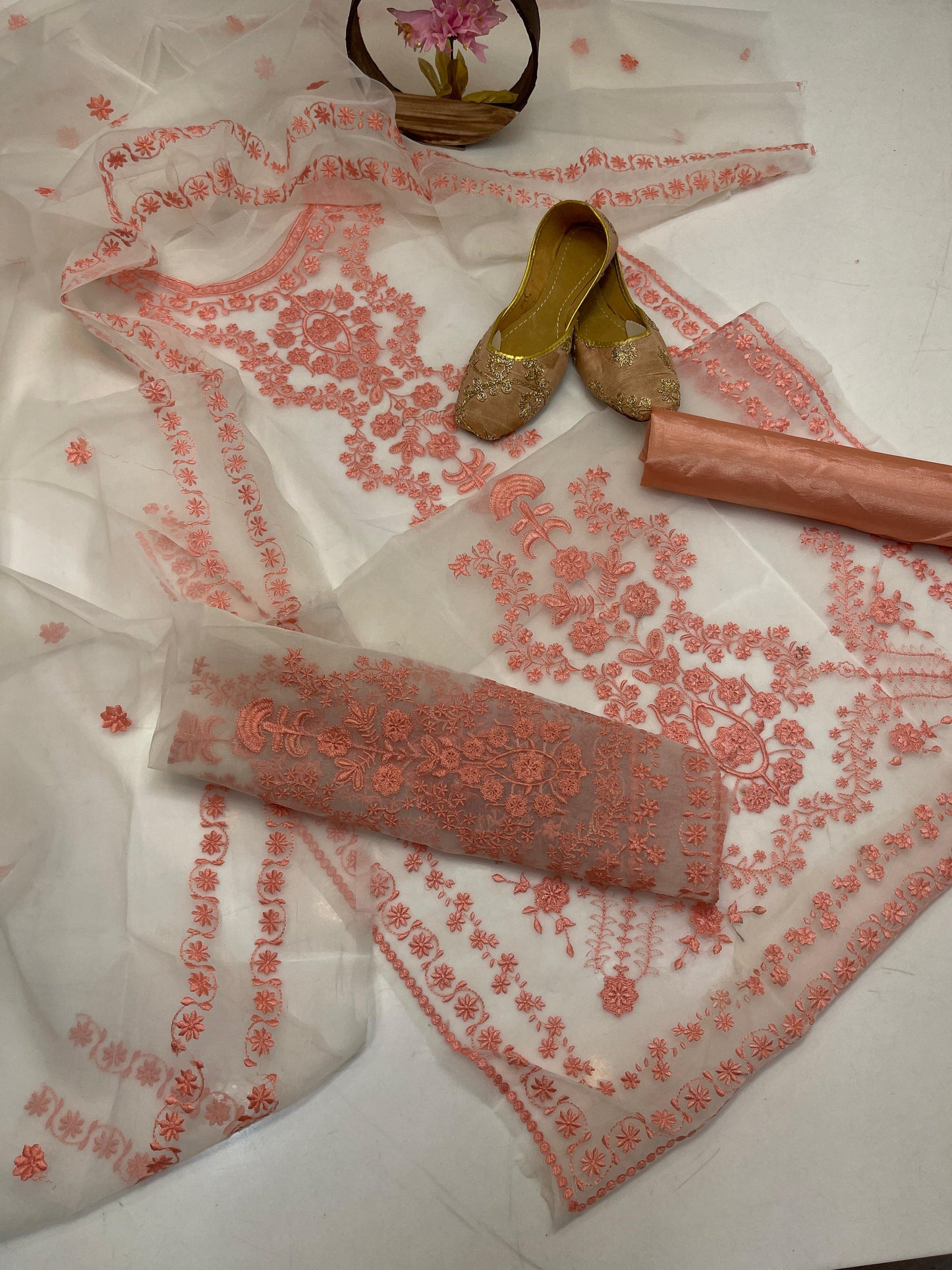 ✨ New Collection Organza Embroidered Suit with Organza Dupatta & Matching Khusa Gift