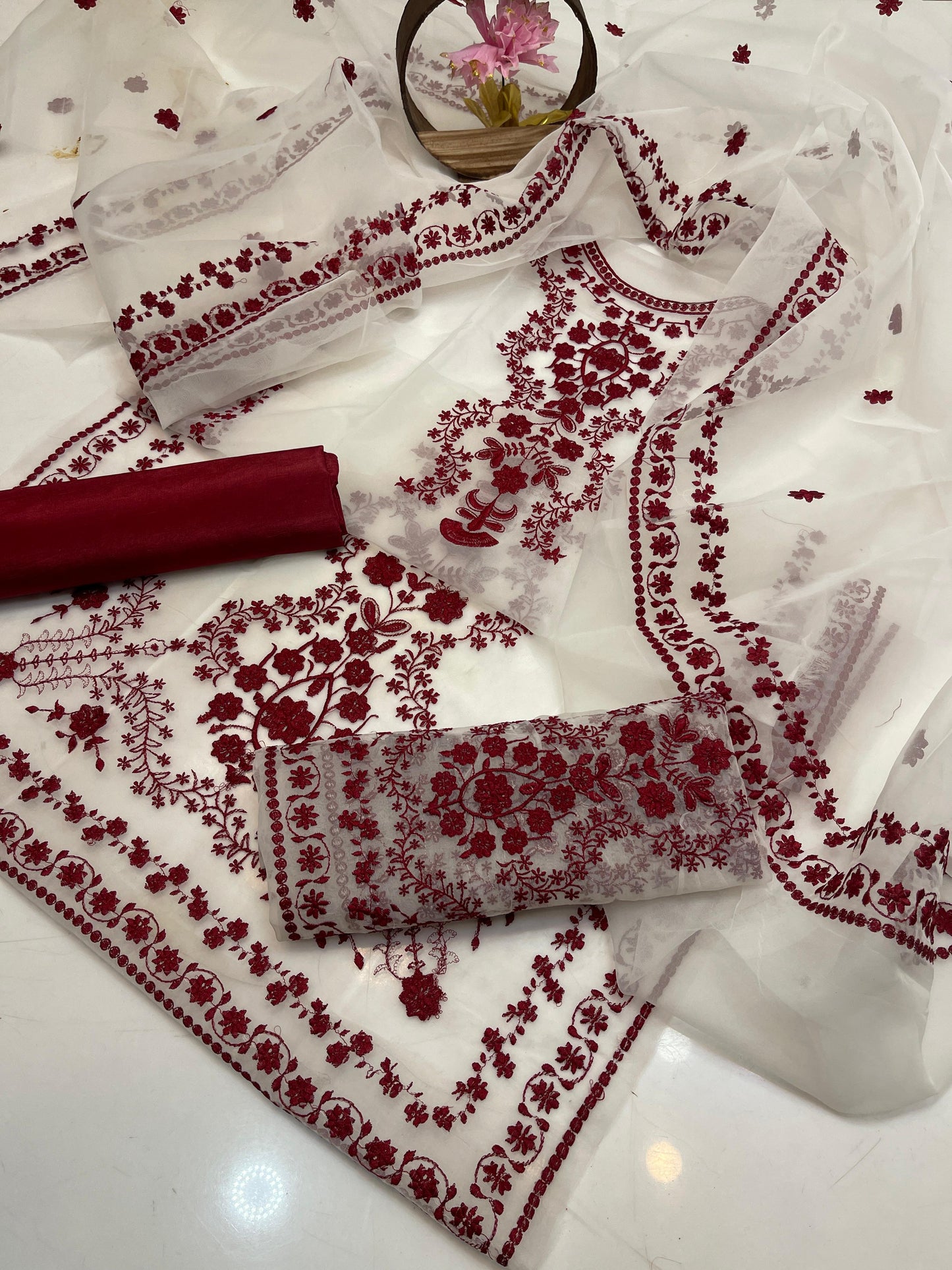 ✨ New Collection Organza Embroidered Suit with Organza Dupatta & Matching Khusa Gift