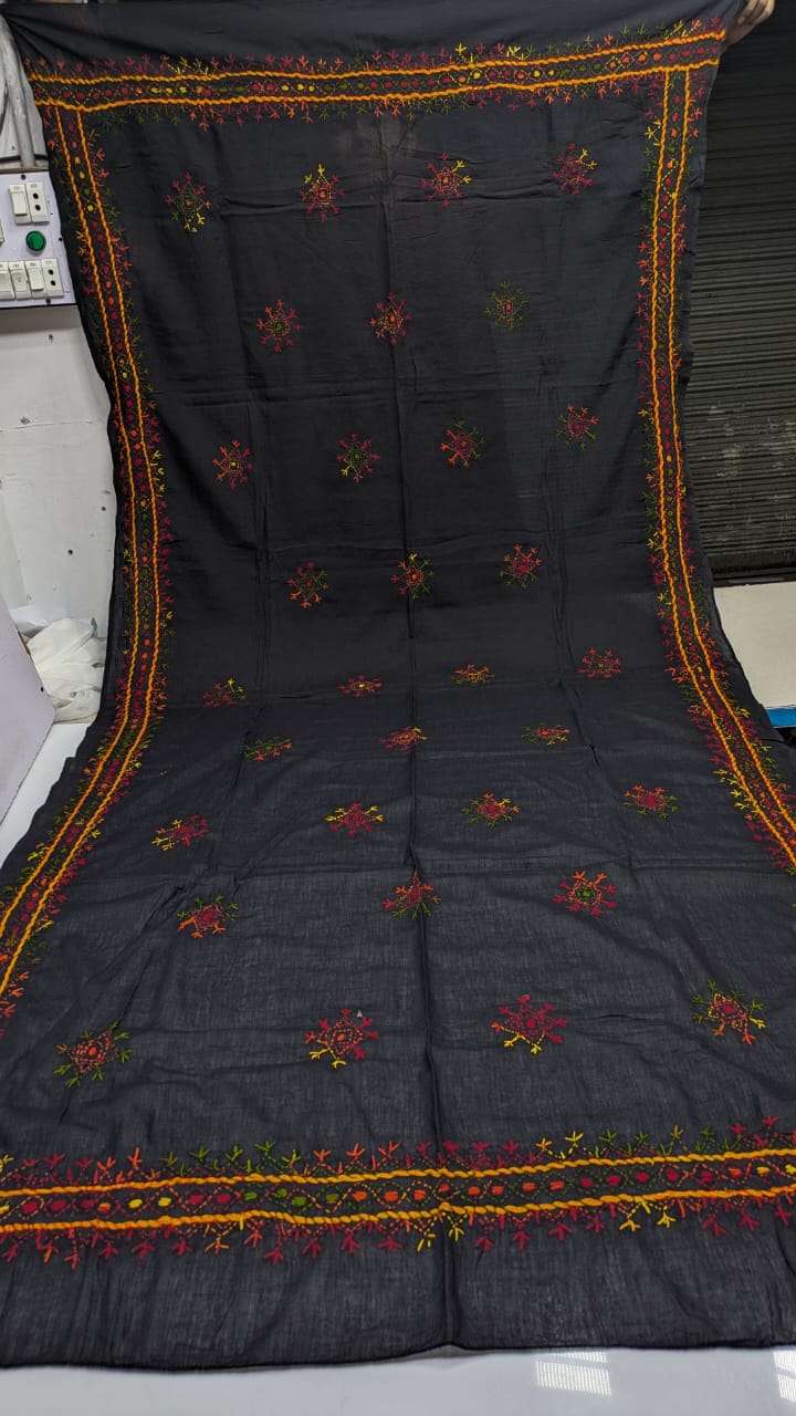 🌸 Special Summer Collection – Pure Soft Lawn Suit with Handmade Multani Balochi Tanka Embroidery & Full Dupatta