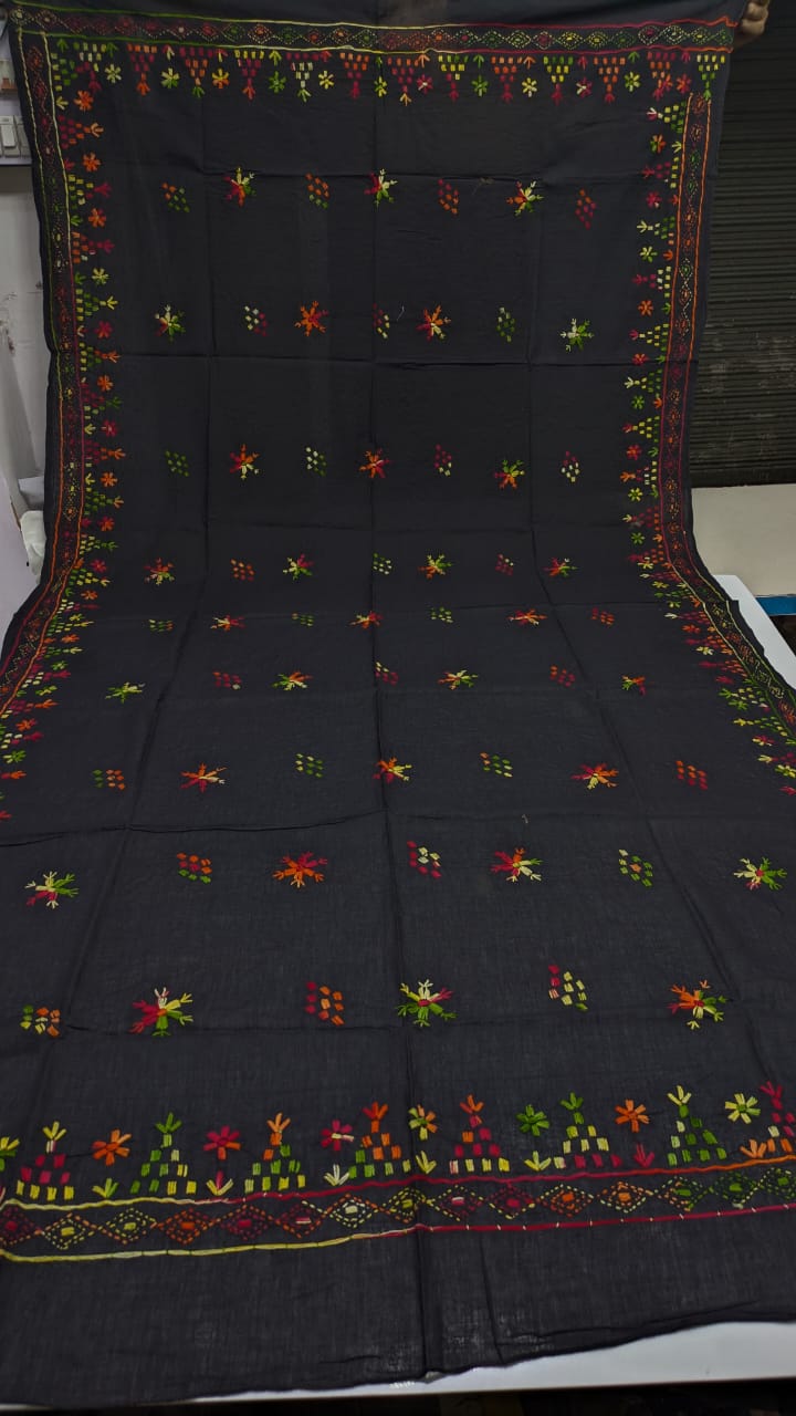 🌸 Special Summer Collection – Pure Soft Lawn Suit with Handmade Multani Balochi Tanka Embroidery & Full Dupatta