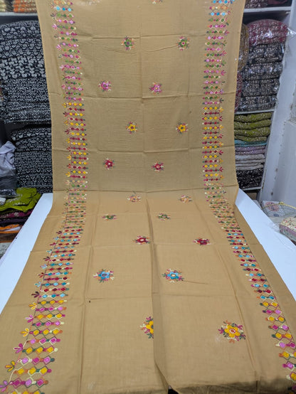 ✨ Pure Lawn Rangeen Chadar with Fancy Ari Work Jaal Design