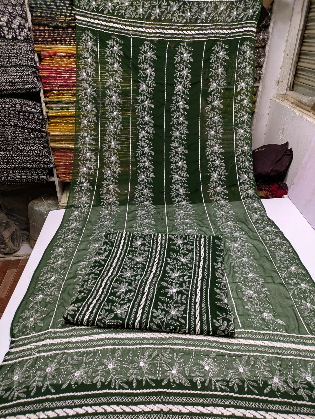 ✨ Most Demanded Collection – Soft Crinkle Chiffon Handmade Kacha Tarkashi Tanka Mirror Work 2-Piece Suit