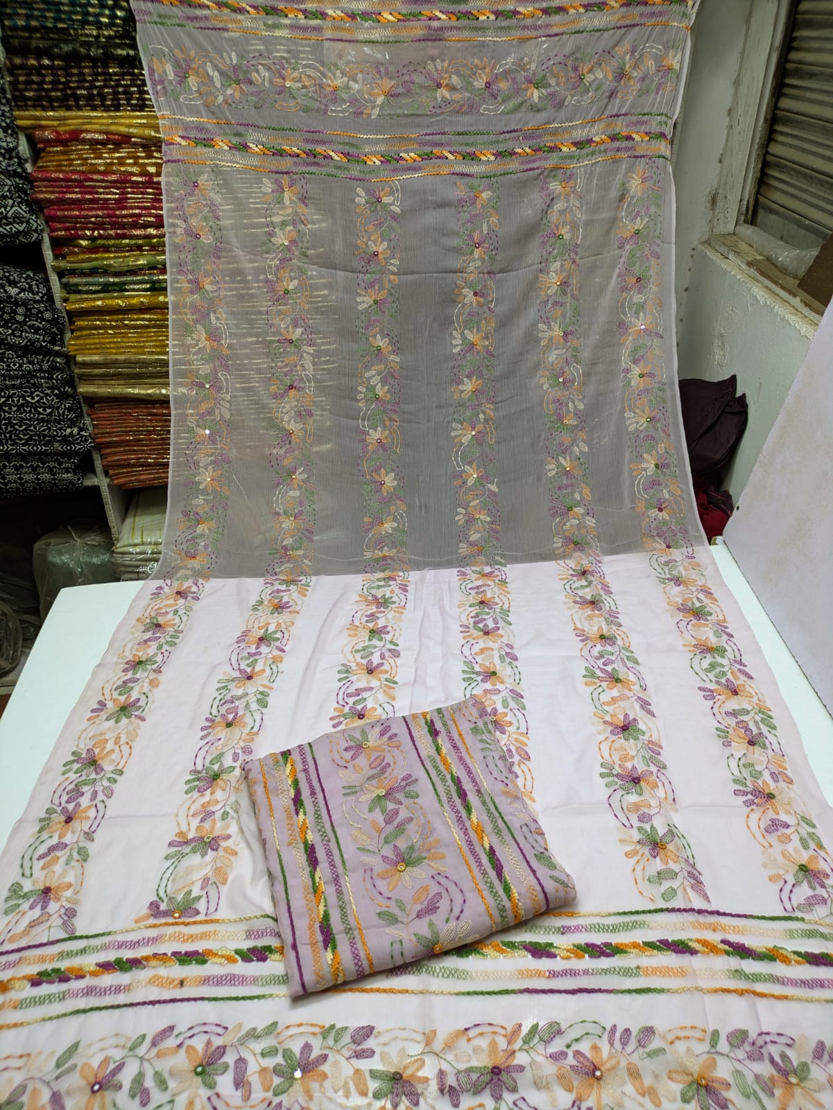 ✨ Most Demanded Collection – Soft Crinkle Chiffon Handmade Kacha Tarkashi Tanka Mirror Work 2-Piece Suit