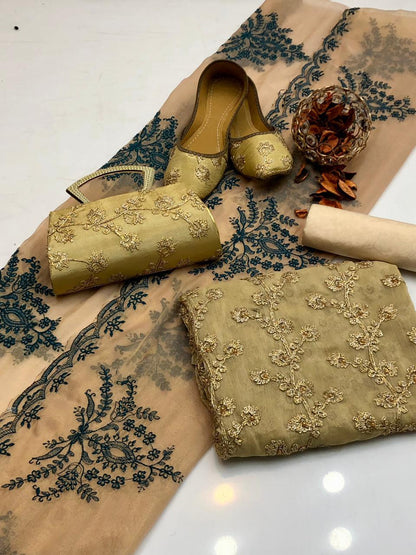 ✨ Fancy Collection 5-Piece Crinkle Chiffon Embroidered Suit with Matching Khussa & Clutch